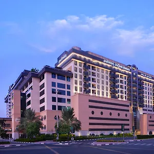 Pullman Creek Centre Residences Апарт-отель